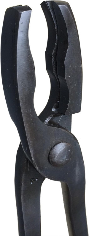 Blacksmith Wolf Jaw Tongs – 400mm (16")