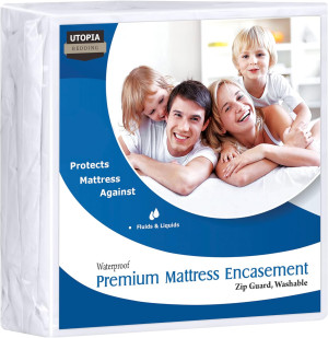 Utopia Bedding Premium Zippered Mattress Encasemen...
