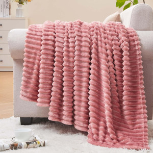 BEDELITE Fleece Throw Blanket for Couch – 3D Ribbe...