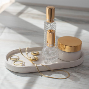 Decorative Bathroom and Vanity Tray - A Modern Con...