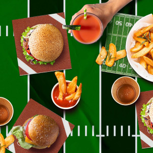 4E's Novelty 80 Pack Football Disposable Paper Nap...