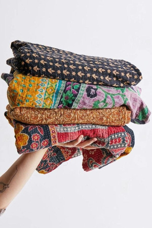 Indian Vintage Kantha Quilt Handmade Throw Reversi...