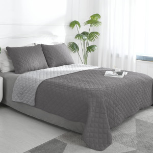 Easy-Going Full/Queen Size Reversible Quilt Set wi...