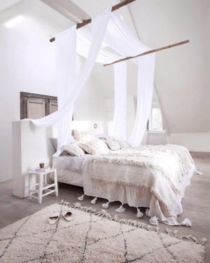 NICETOWN Sheer Canopy Bed Curtains Panels 216 - Ho...