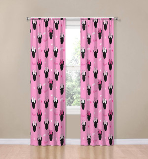 Jay Franco Disney Minnie Mouse Hearts N Love 84" i...