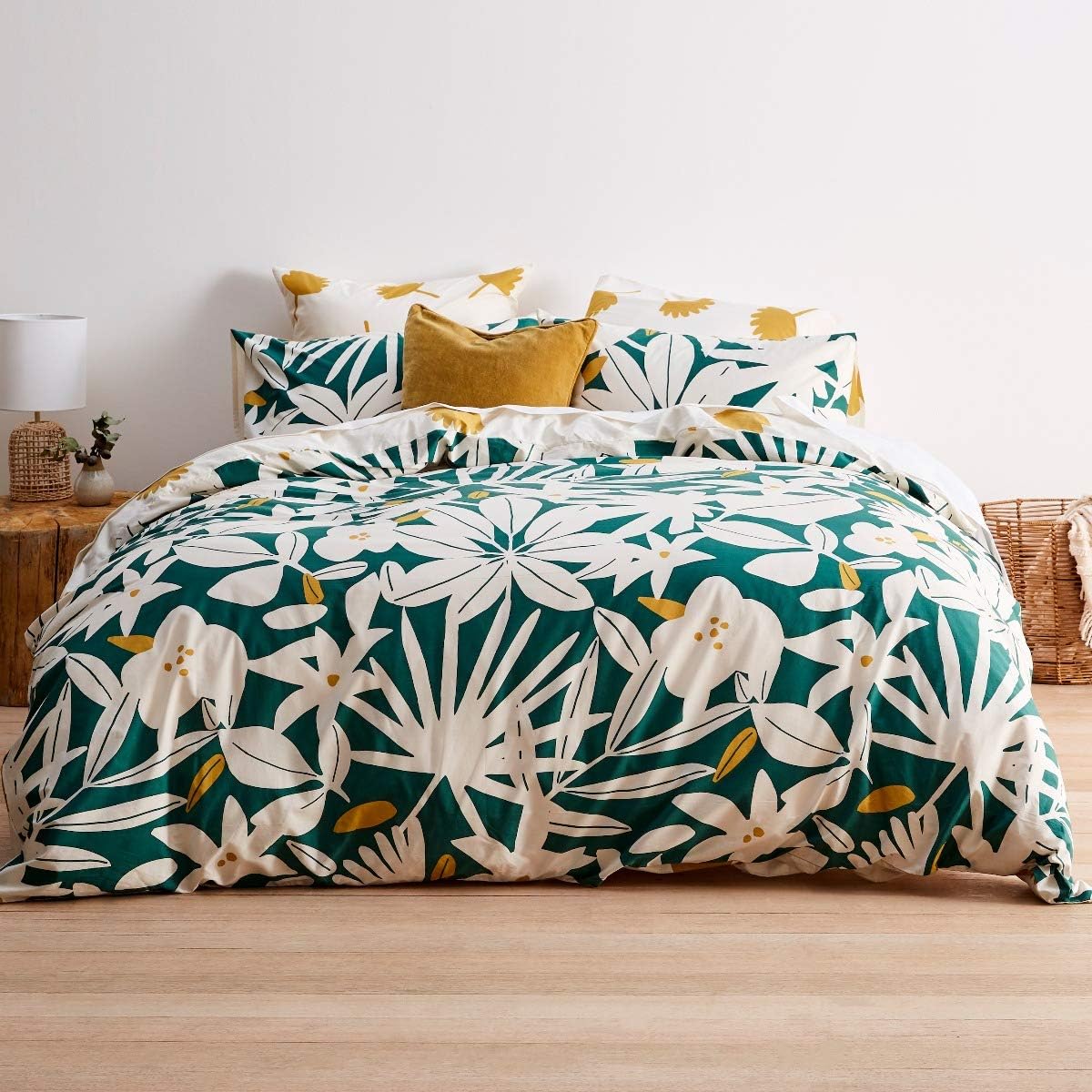 Sleepdown Arren Dramatic English Floral 100% Pure Cotton Ease Care Reversible Du...