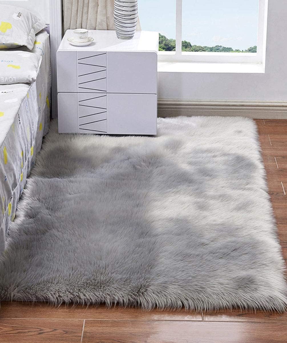 HARESLE Soft Australian Sheepskin Rug, Fluffy Area Rugs Anti-Skid Yoga Carpet fo...