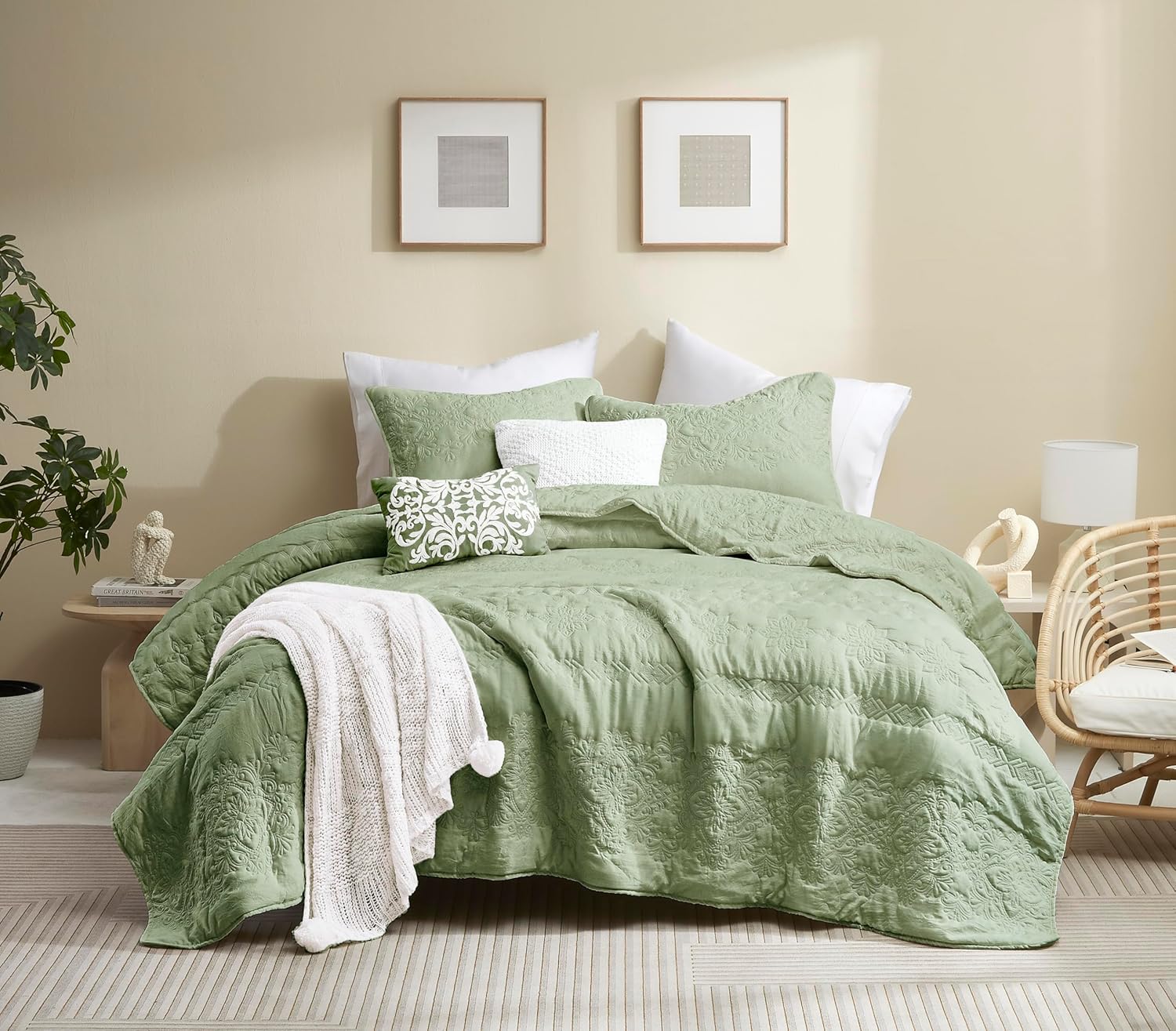 Boho Sage Green Quilt King Size Bedding Sets with Pillow Sham, Bohemian Lightwei...