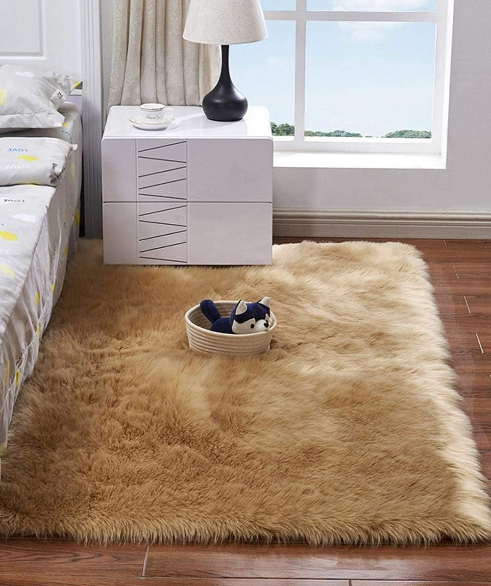 HARESLE Square Faux Fur Fleece Fluffy Area Rugs, Special Washable Yoga Carpet, I...