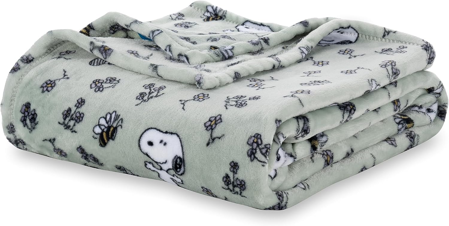 Berkshire Blanket, Special VelvetLoft® Plush Blanket, Innovative Peanuts® Cute C...