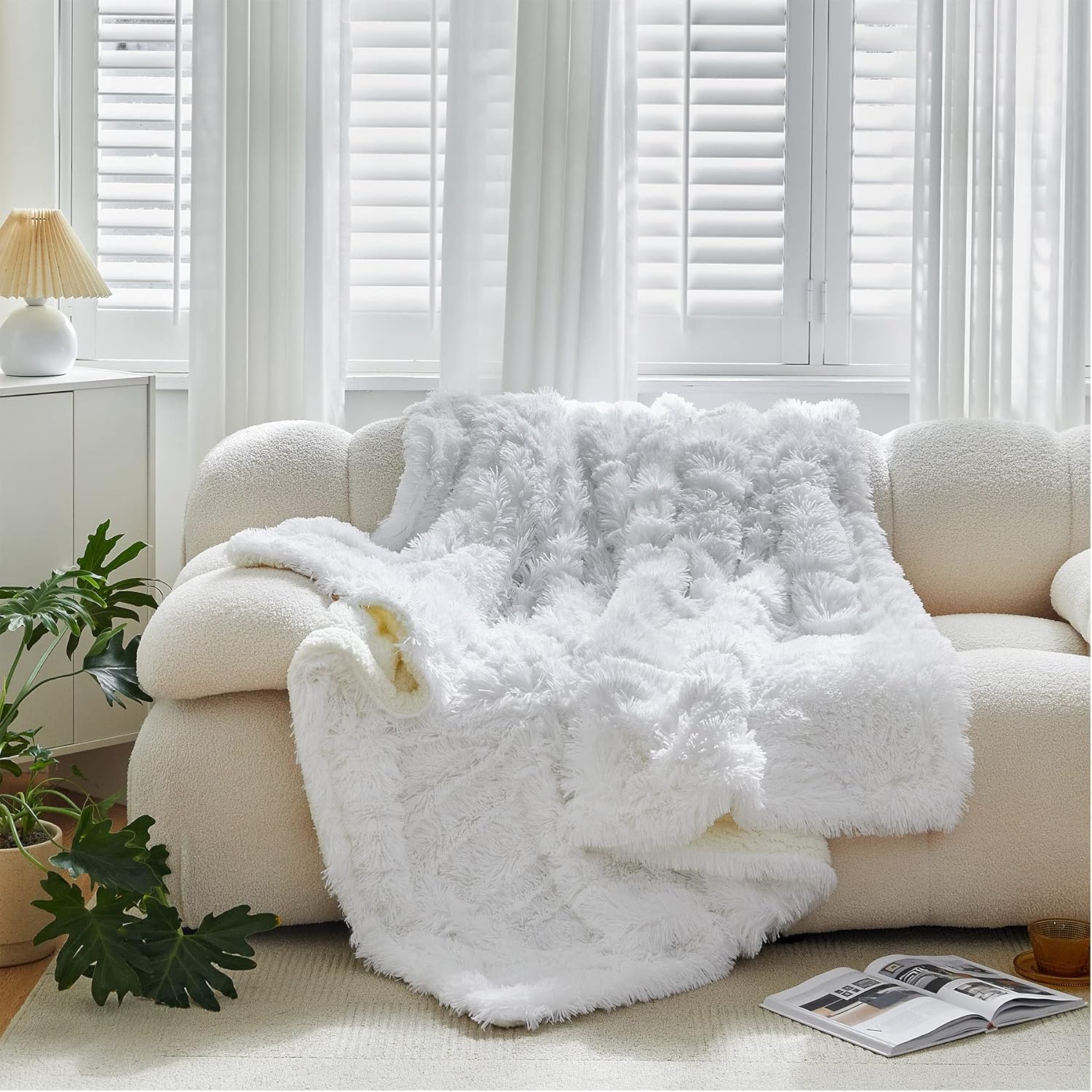 Wajade Fluffy Sherpa Fleece Blanket Cream White Faux Fur Bed Throw Super Soft Wa...