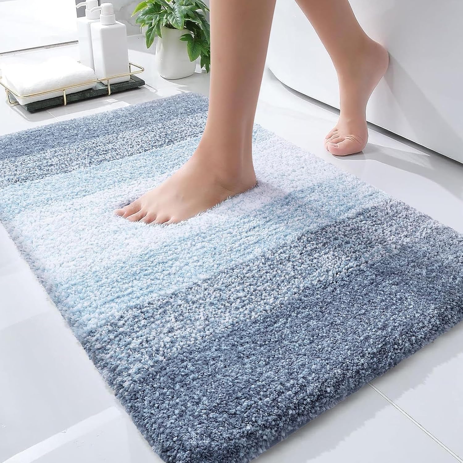 OLANLY Bathroom Rug Mat, Special Microfiber Bath Rugs for Extra Soft and Absorbe...