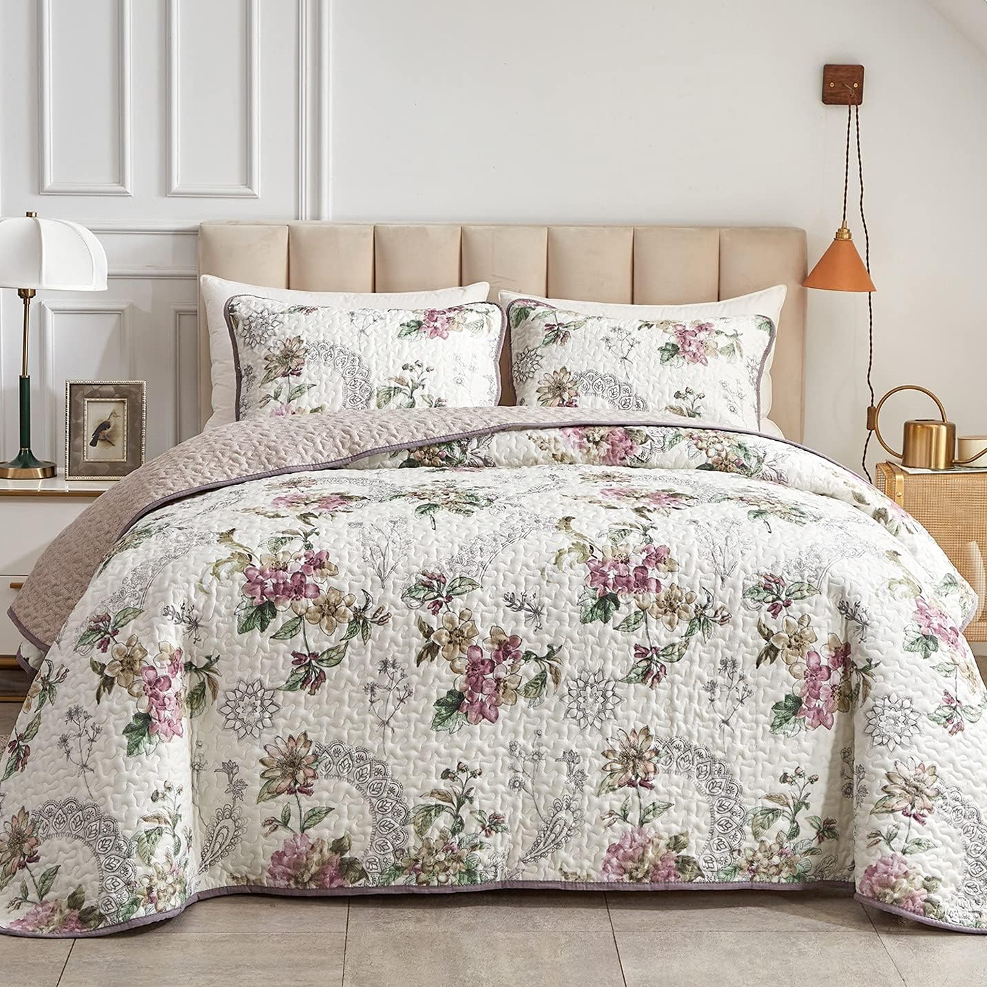 Quilt Set, 3 Pieces Quilt Set Full/Queen Size, Special Beige Floral Reversible B...