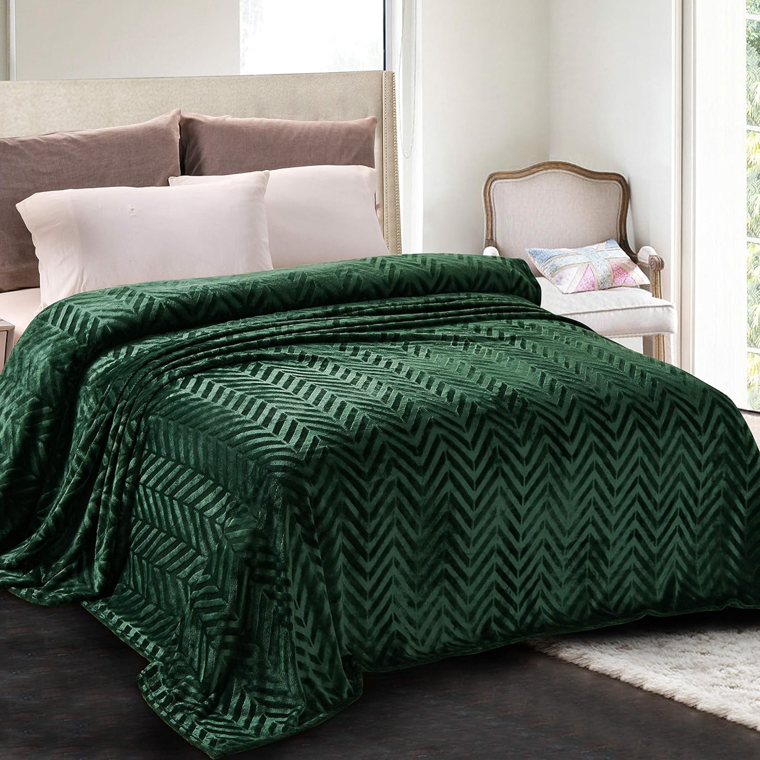 Whale Flotilla Flannel Fleece King Size Bed Blanket, Soft Velvet Lightweight Bed...