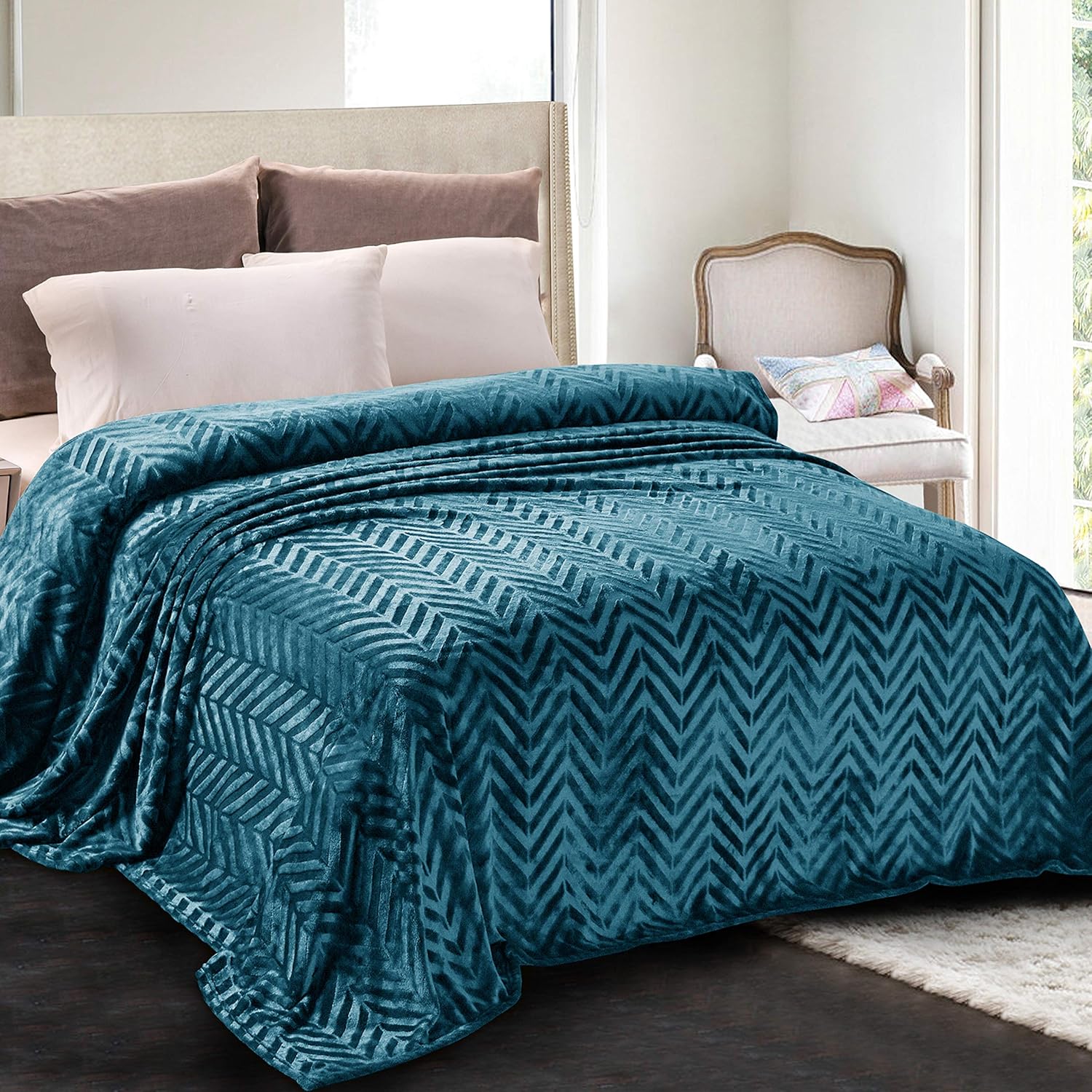 Whale Flotilla Flannel Fleece King Size Bed Blanke...