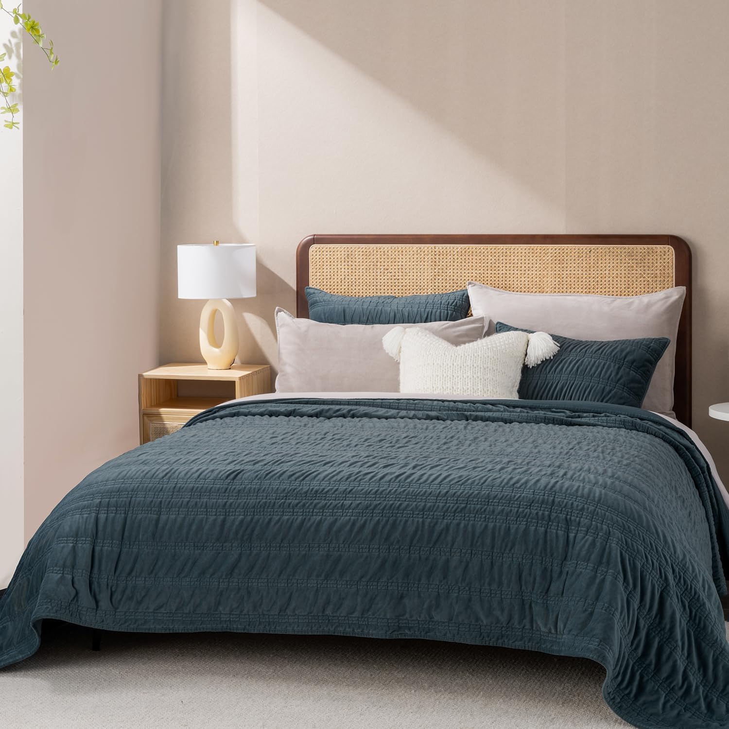 EVERGRACE Velvet Quilt King Size, Luxury Velvet Bedding Set, Ultra Soft Ruched Q...