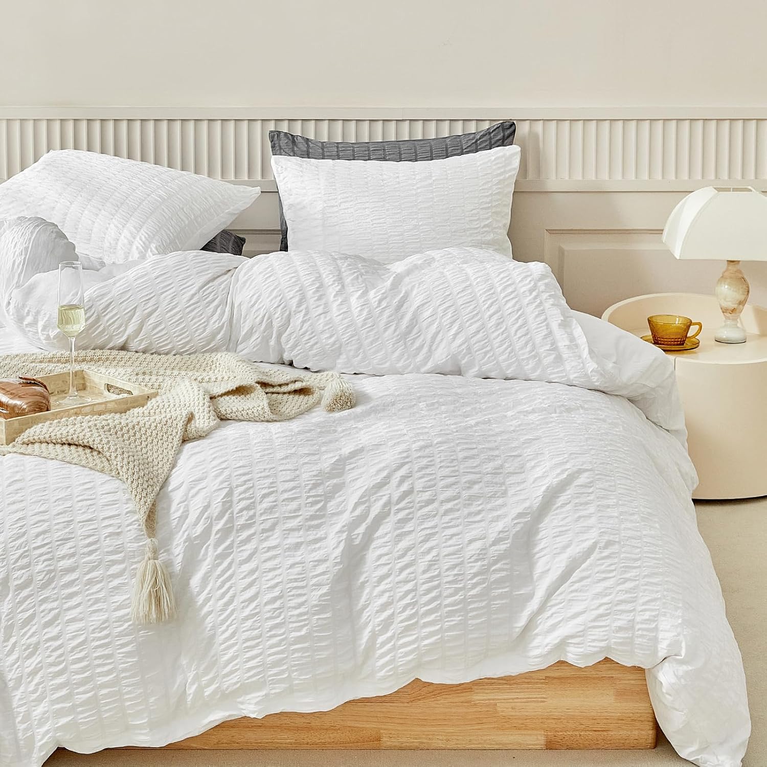 WARMDERN Duvet Cover Set Queen Size, 3pcs Washed Microfiber White Bedding Set, S...