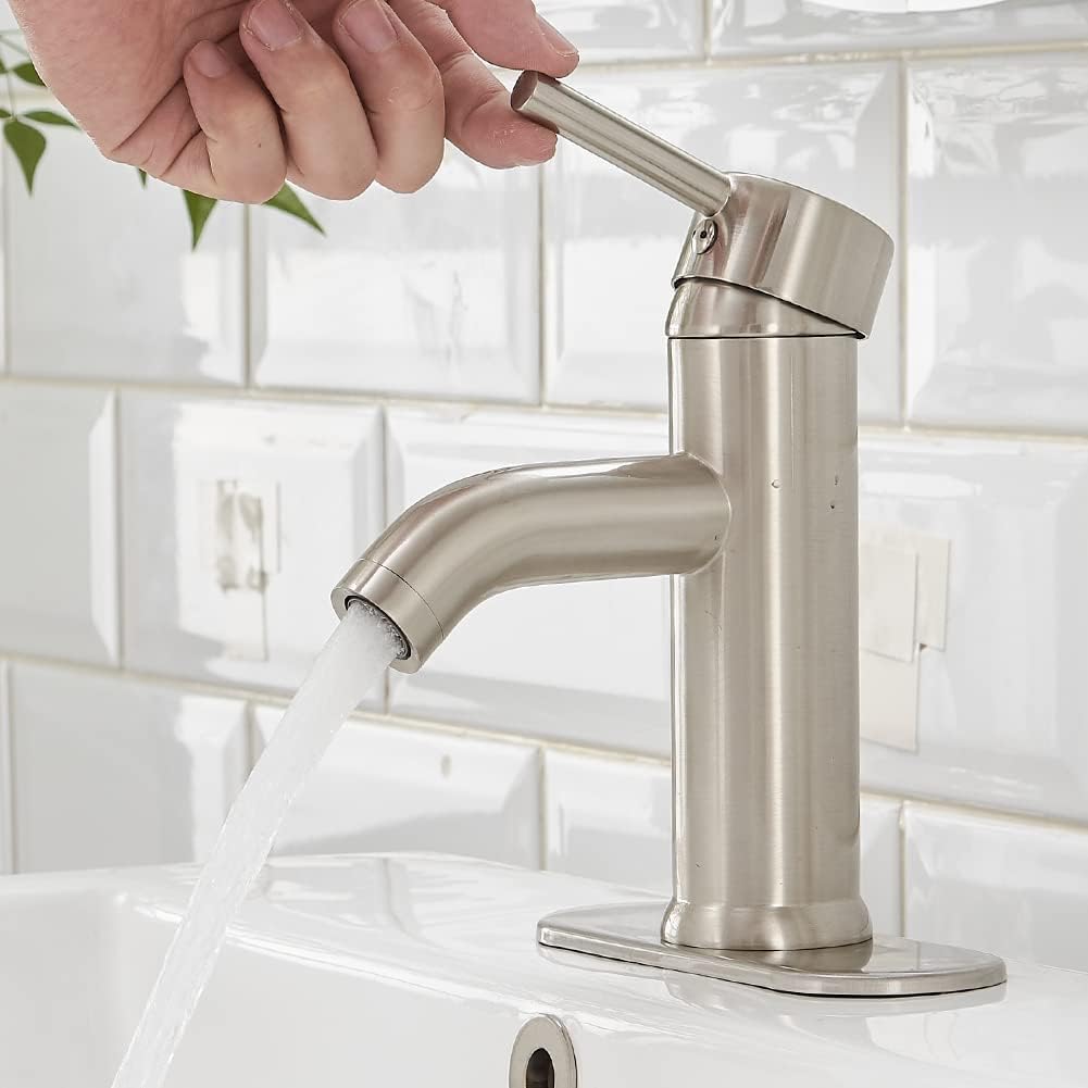 Brushed Nickel Bathroom Sink Faucet Single Hole Single Handle Bathroom Faucet Mo...