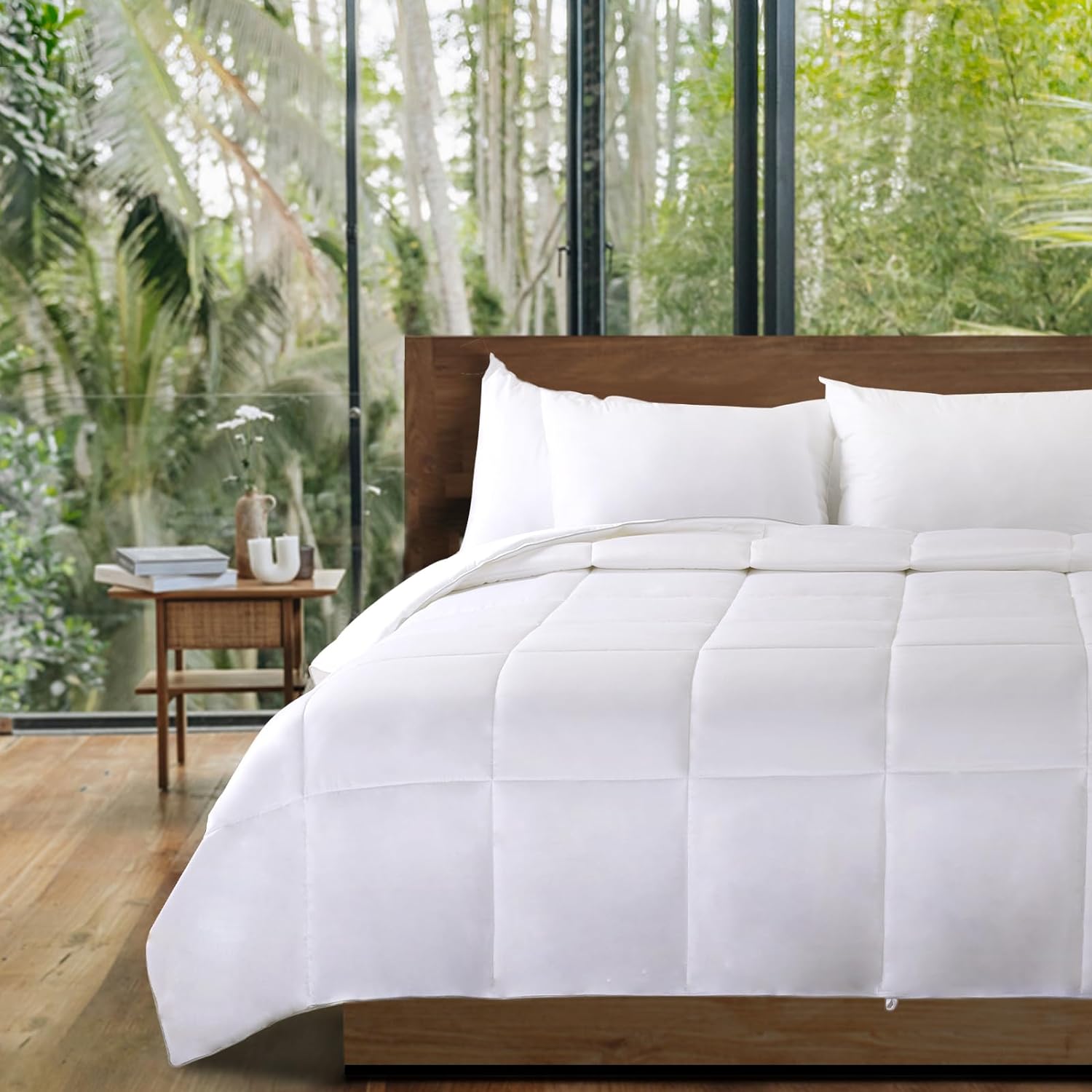 NEXHOME PRO Viscose from Bamboo Cooling Comforter, White Queen Lightweight Down...