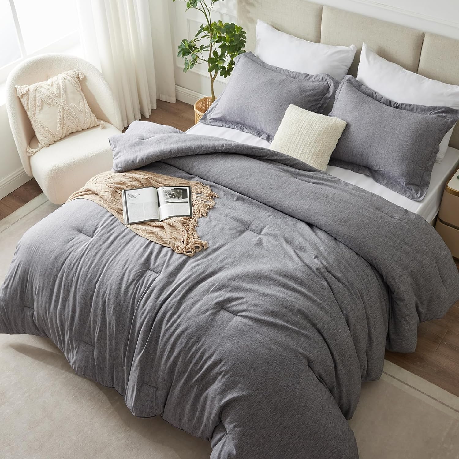 CozyLux Queen Comforter Set, Special 3 Pieces Luxury Comforter for All Season, U...
