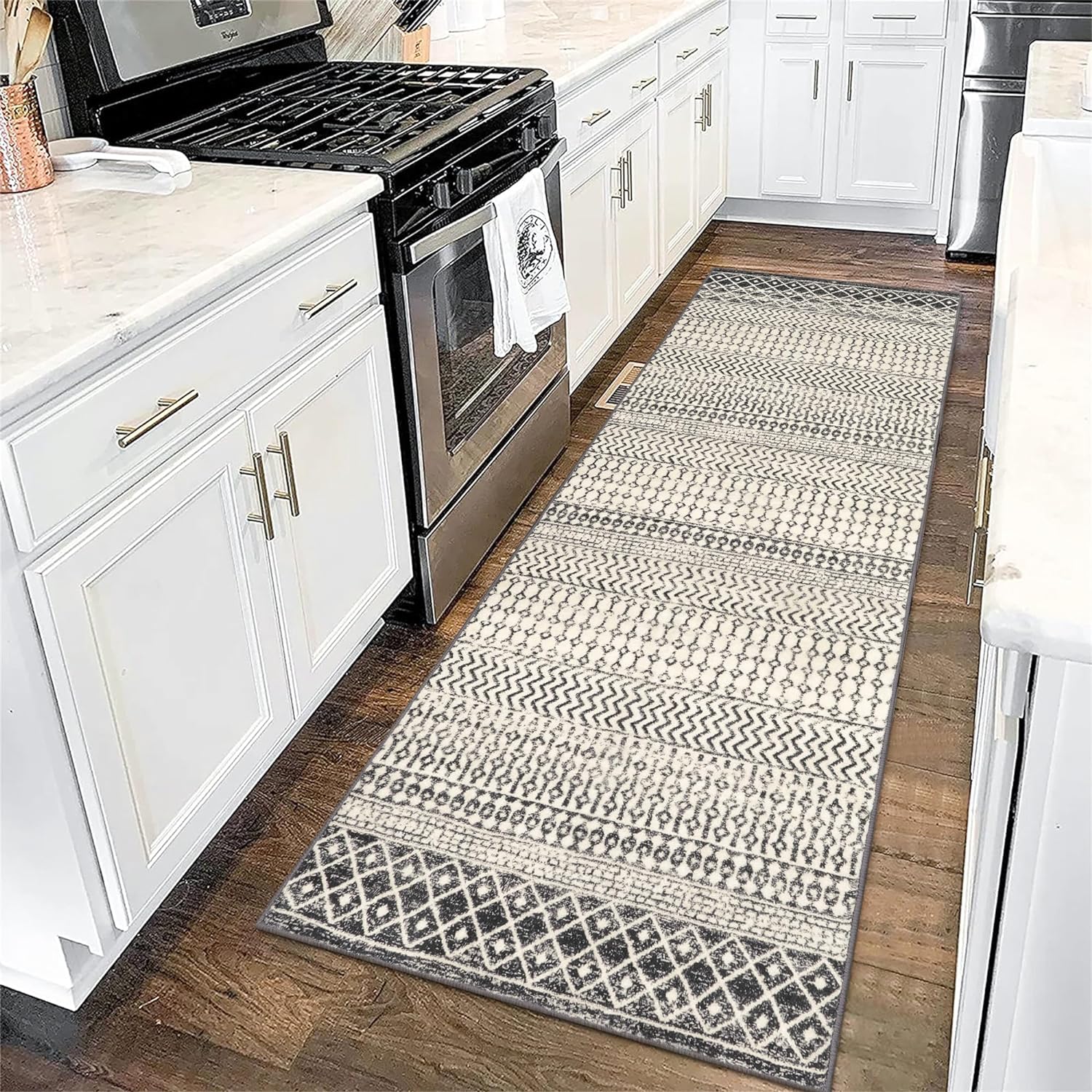 Moroccan Washable Runner Rug, 2x6 Ultra Soft Non-Slip Vintage Boho Hallway Kitch...
