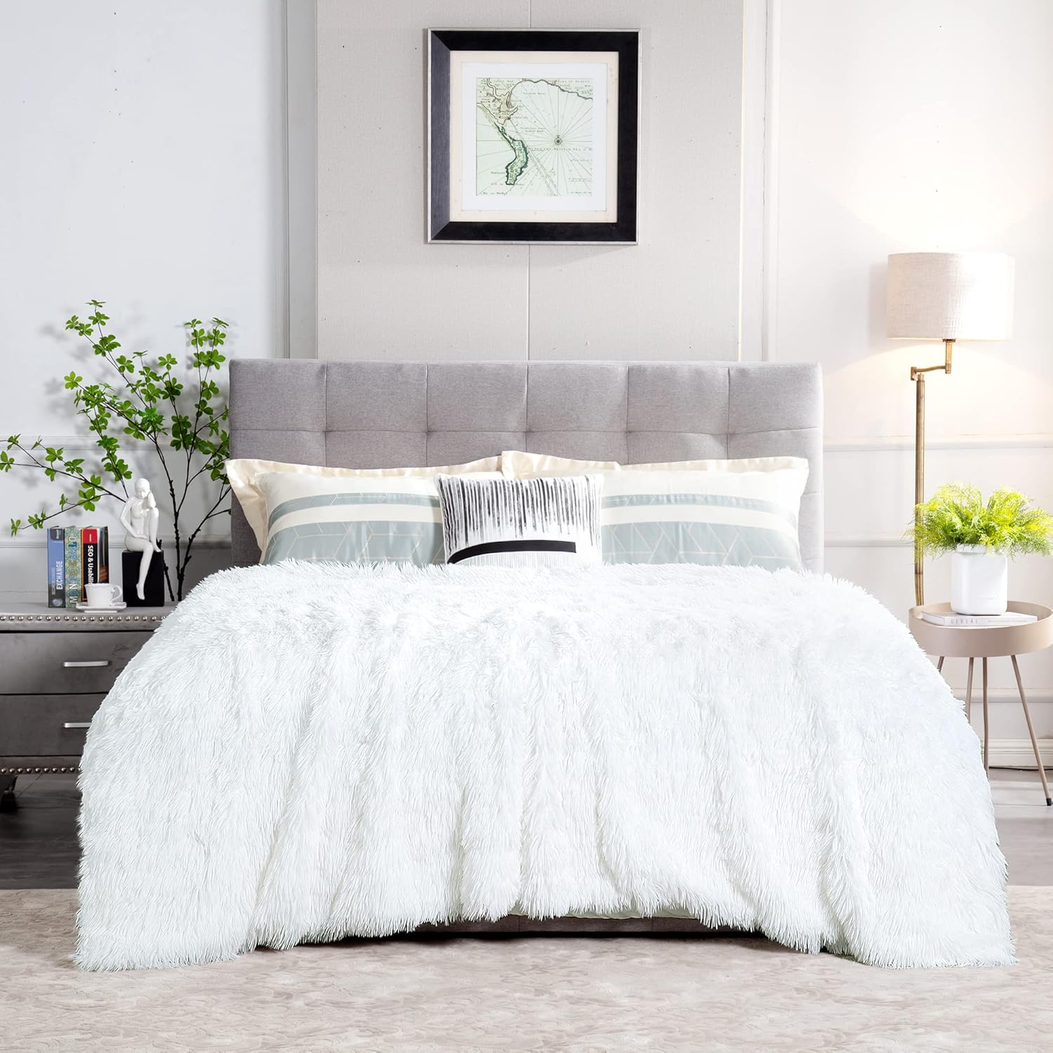 JONIYEAR Extra Large Blanket, Special Decorative Fluffy Faux Fur Blanket, Innova...