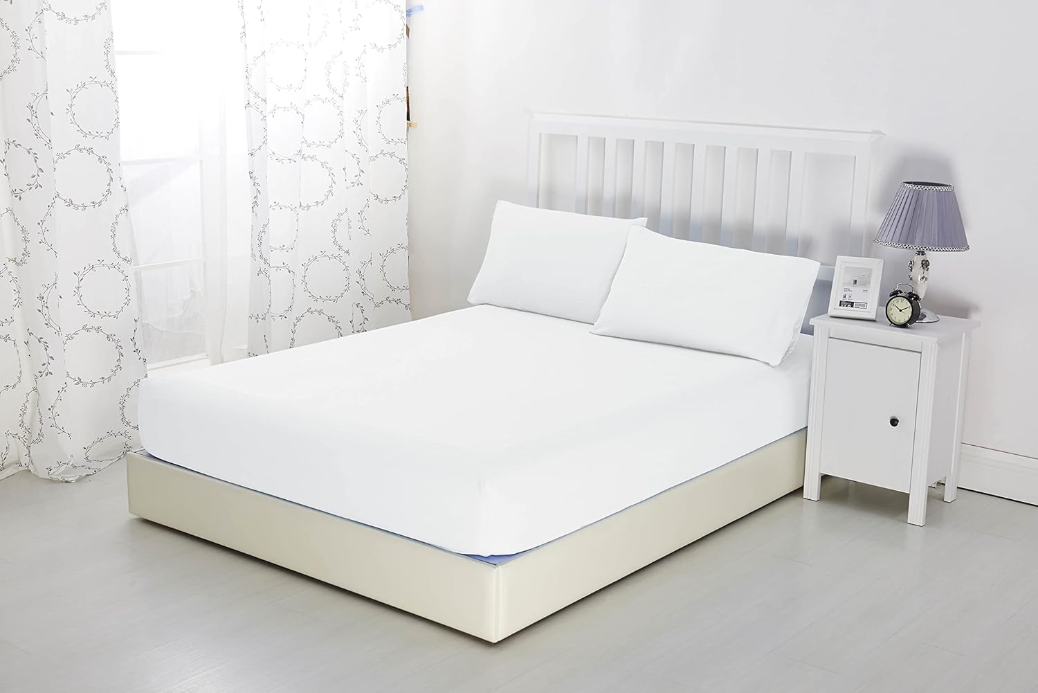 Sonia Moer Microfibre Fitted Sheet, Super Soft Bottom Sheet with Non Iron Breath...