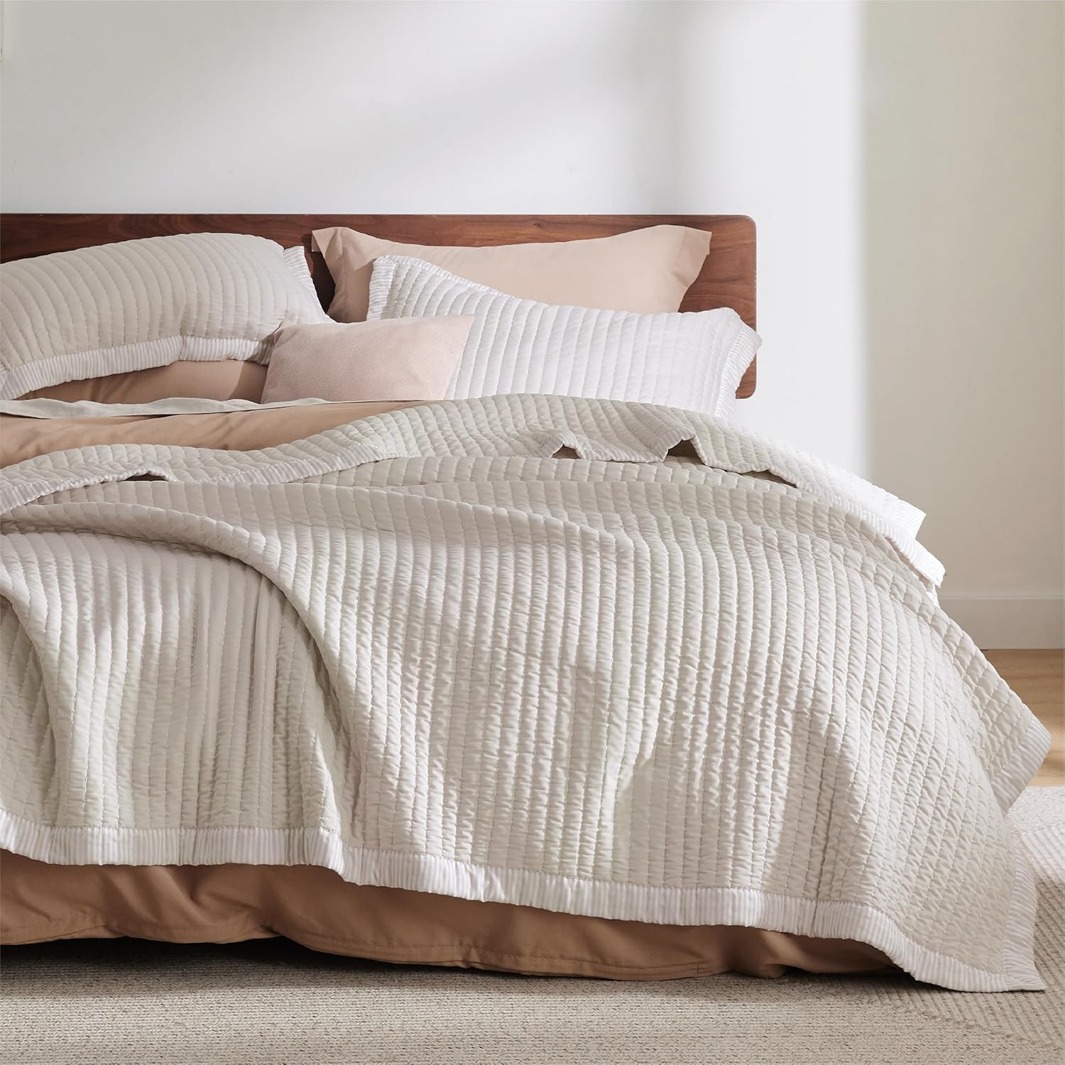 Bedsure Bone Bedspread Coverlet, Special King Size Soft Quilt Bedding Set, Light...