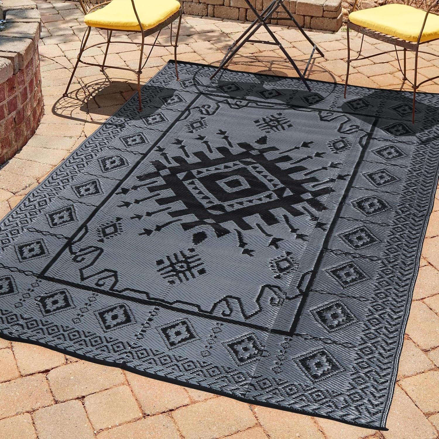 Outdoor Rugs, Unique Reversible Mats, Special 5'x8' Plastic Straw Rug for Patio...