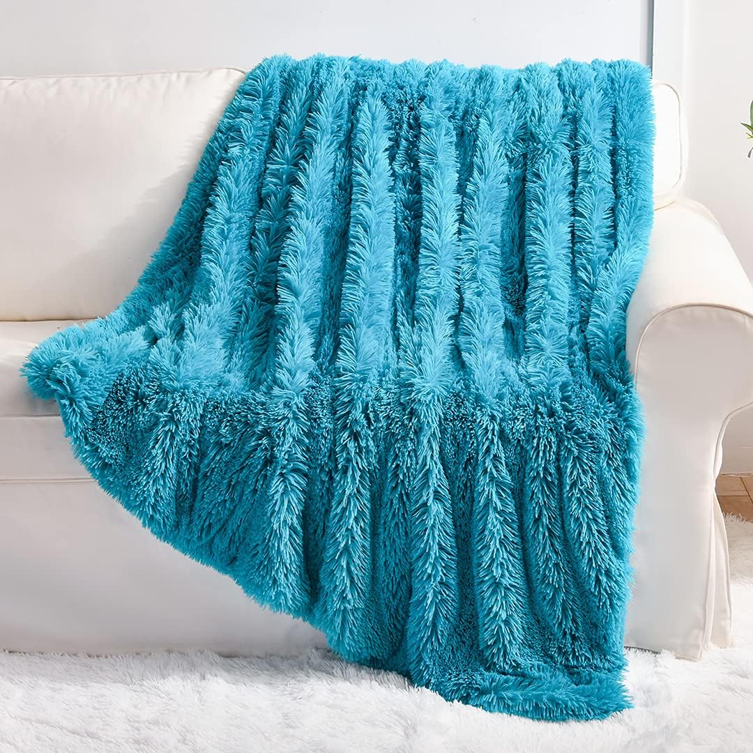 YUSOKI Teal Faux Fur Throw Blanket,2 Layers,50" x 60", Turquoise Soft Fuzzy Fluf...