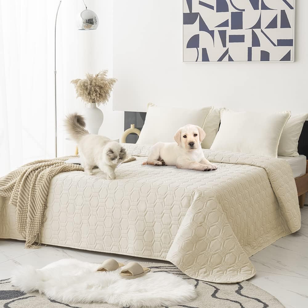 Waterproof and Anti-Slip Dog Bed Cover and Pet Blanket Sofa Pet Bed Mat ，car In...