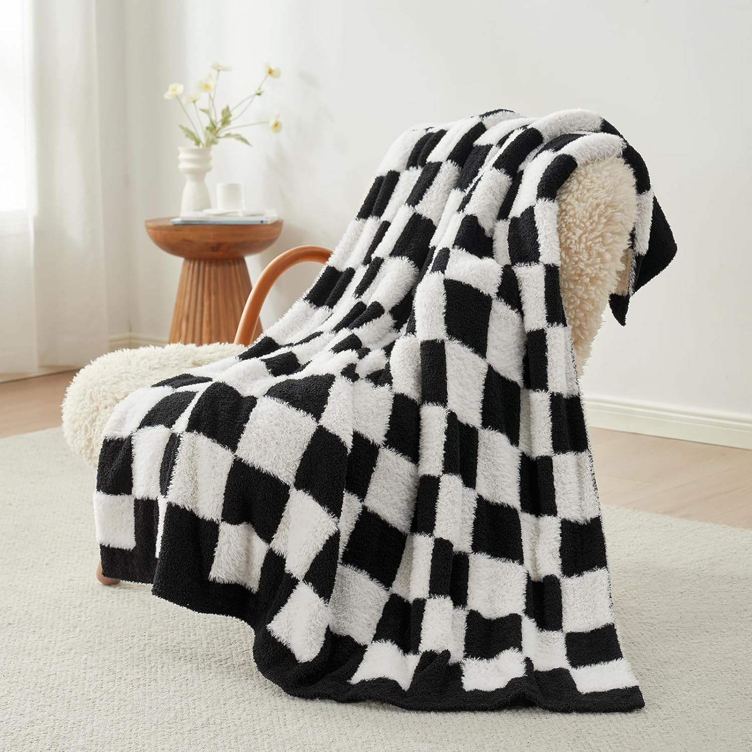 Snuggle Sac Faux Fur Throw Blanket for Couch,Black Checker Blanket Knitted with...