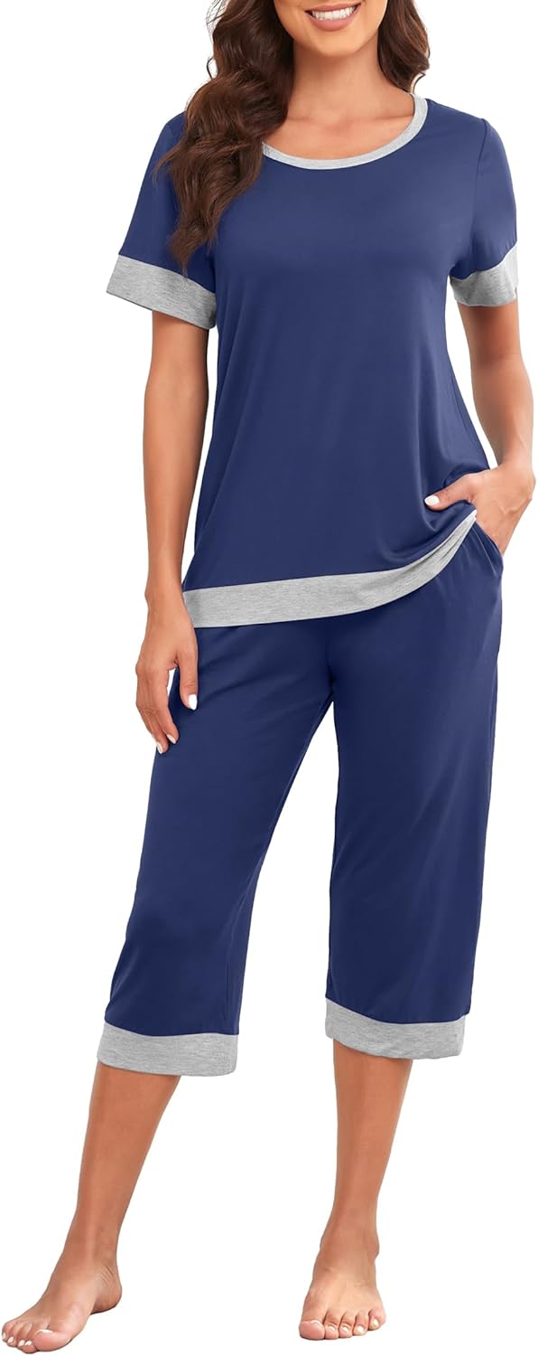 PrinStory Women's Pajama Set Short Sleeve Shirt and Capri Pants Sleepwear Pjs Se...
