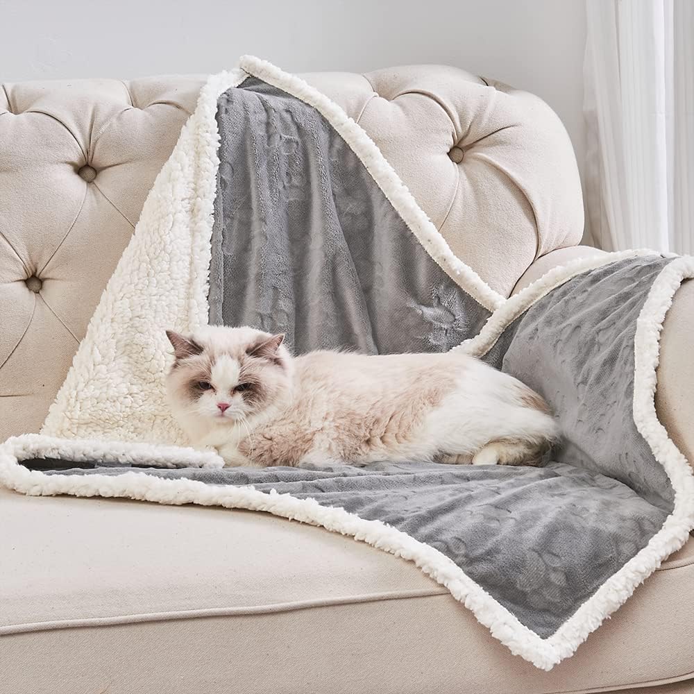 Qeils Pet Blankets for Cats - Waterproof Cat Blanket Washable - Sherpa Fleece Pu...