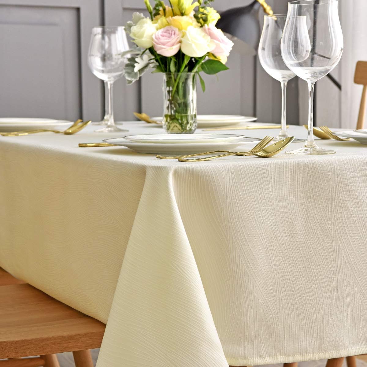 maxmill Jacquard Table Cloth Swirl Pattern Spillproof Wrinkle Resistant Heavy We...