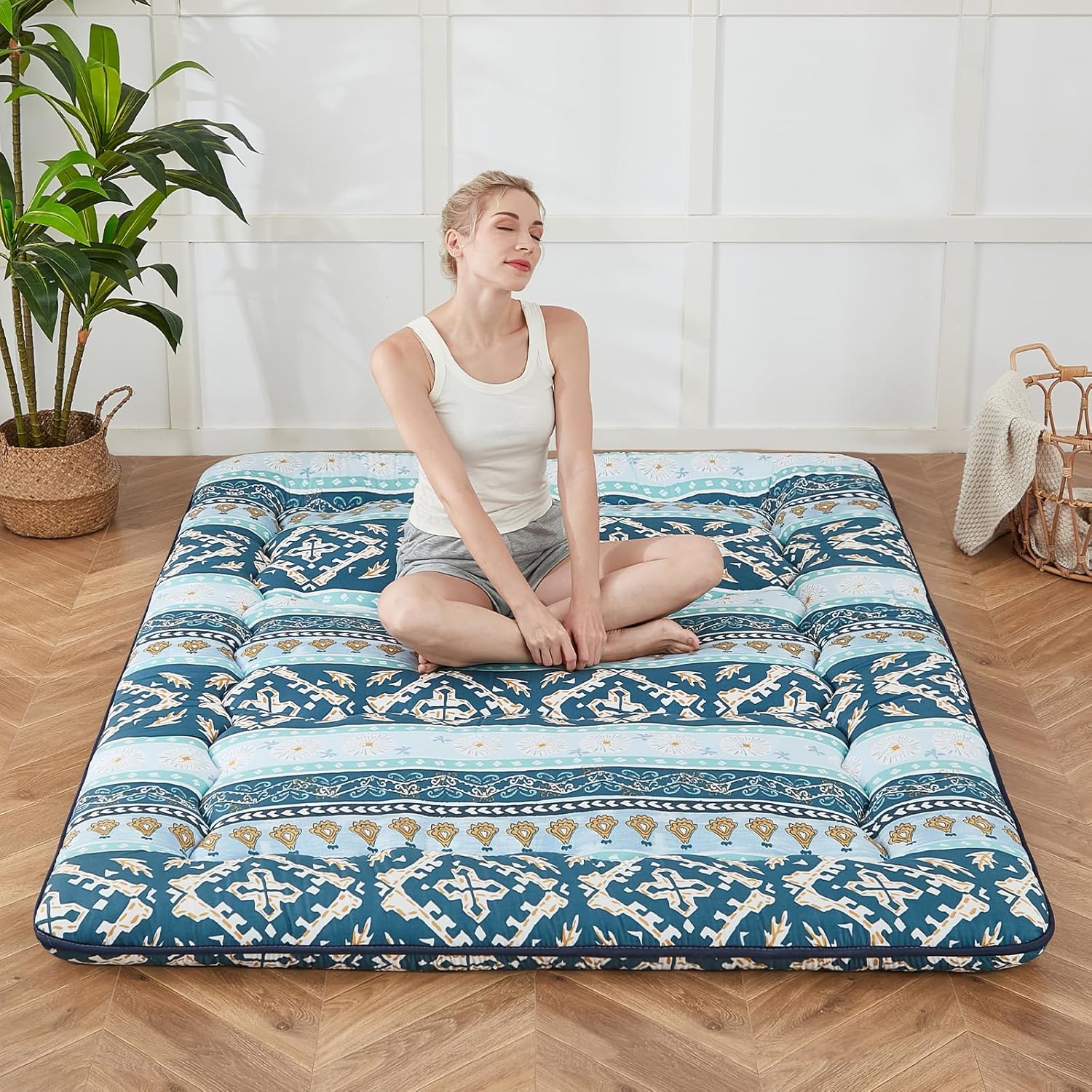 Japanese Floor Mattress, Futon Mattress with Portable Storage Bag, Roll Up Mattr...