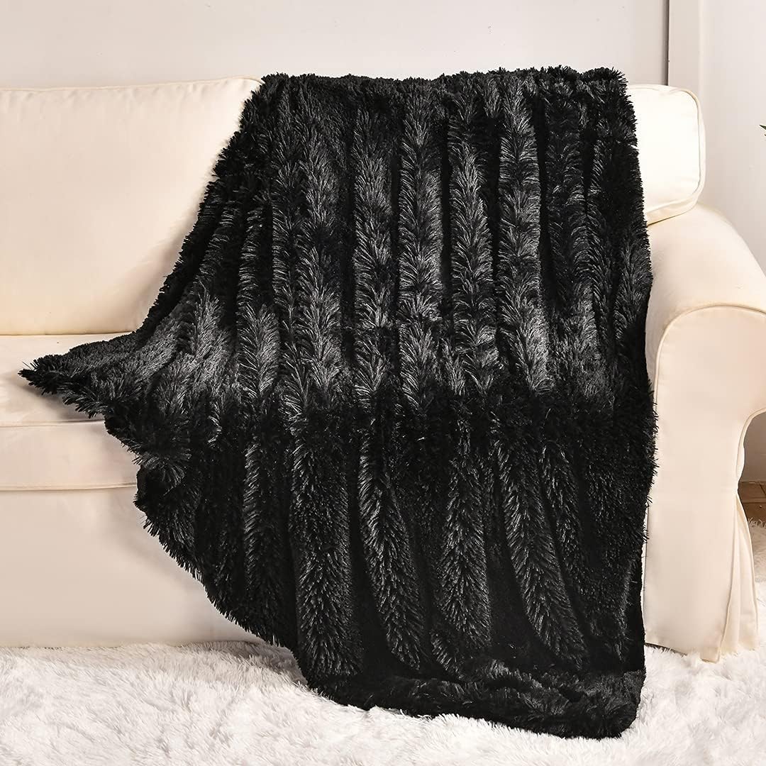 YUSOKI Black Faux Fur Throw Blanket,2 Layers,50" x 60", Soft Fuzzy Fluffy Plush...