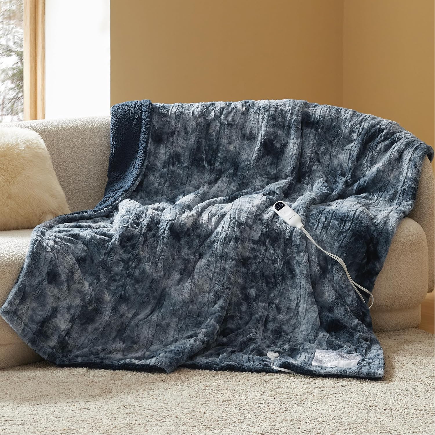 Bedsure Electric Blanket Twin - Faux Fur Sherpa Heated Blanket, Fast Heating Bla...