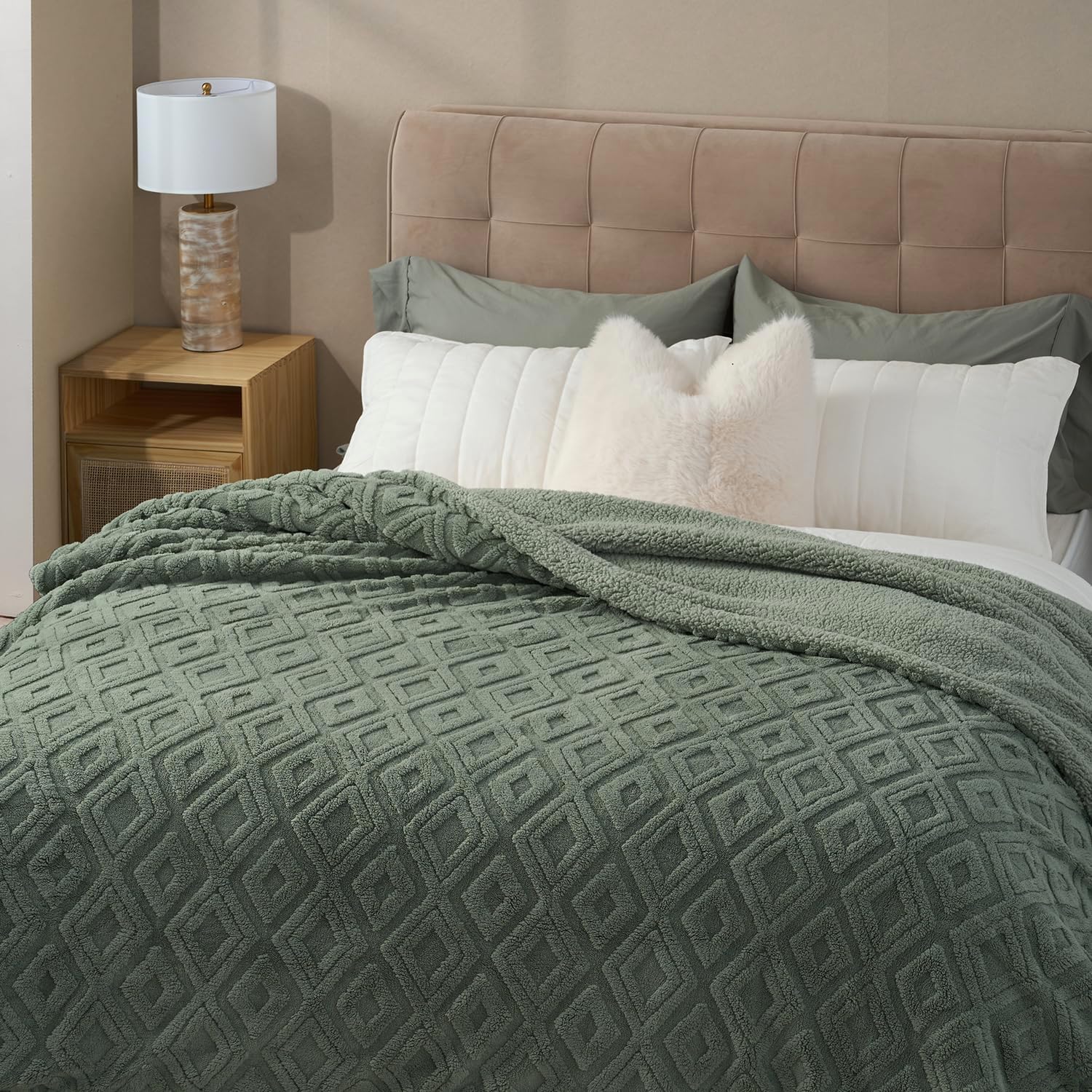EVERGRACE Boho Sherpa Fleece Blanket, Super Soft Cozy Fuzzy Throw Blanket for Wi...