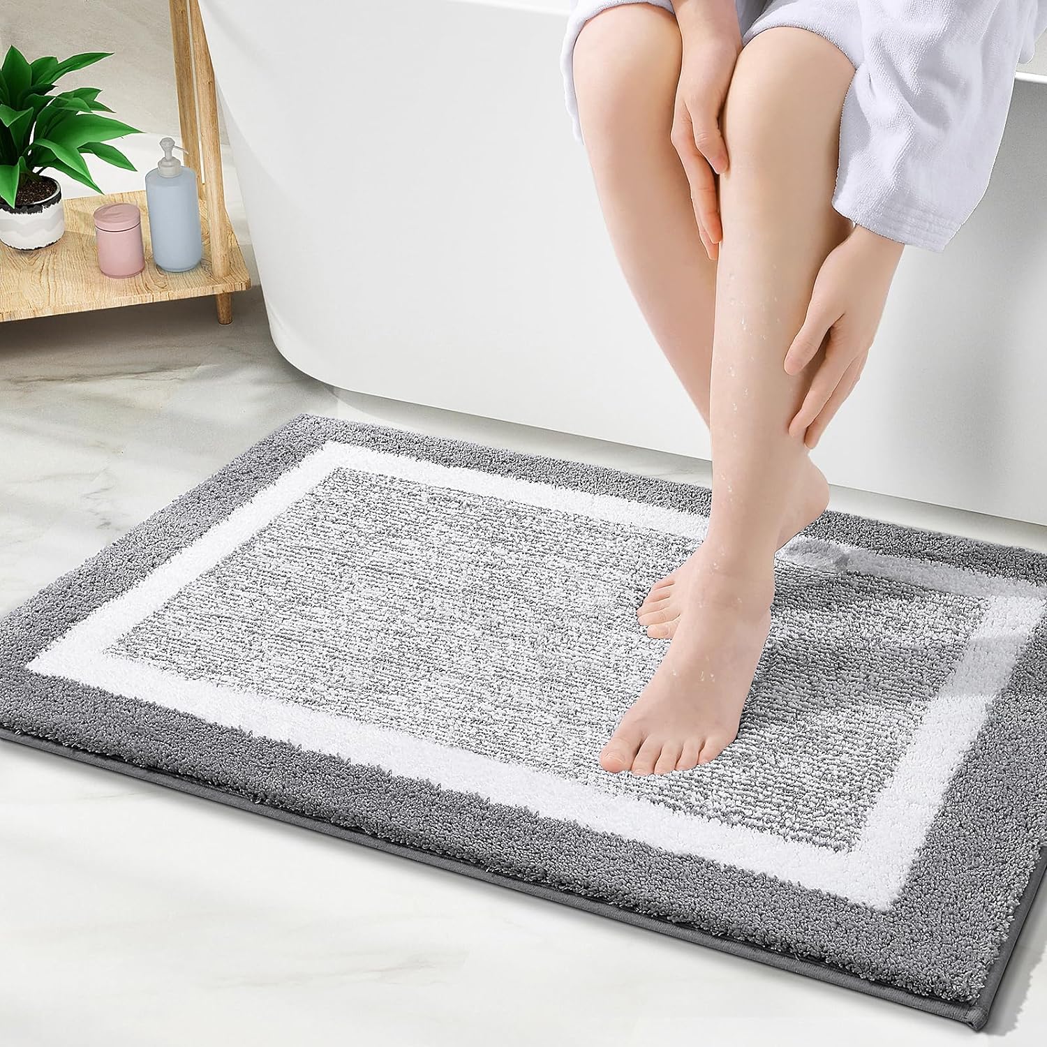 OLANLY Bathroom Rugs 30x20, Extra Soft and Absorbent Microfiber Bath Mat, Non-Sl...