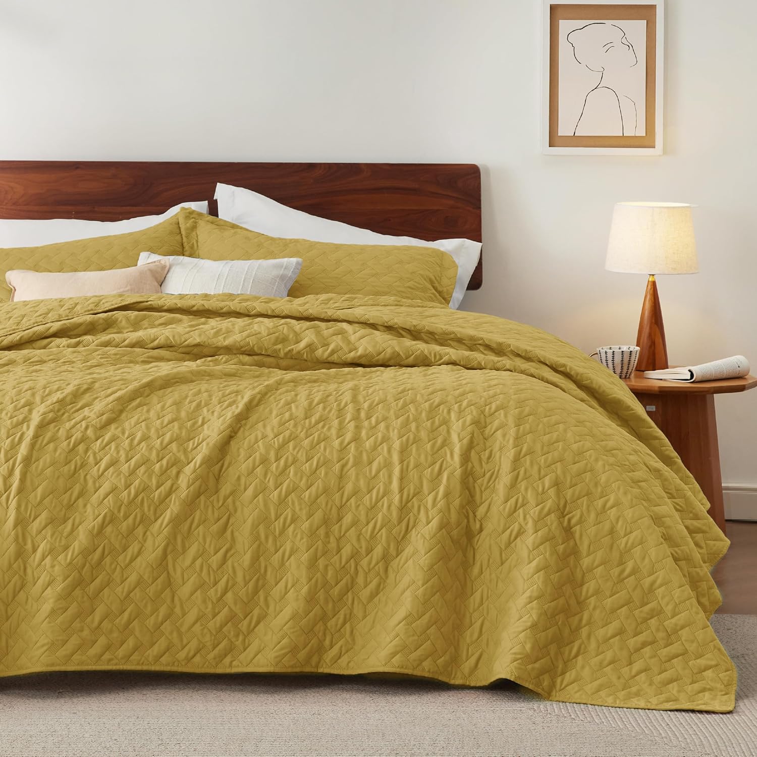 Bedsure King Size Quilt Set - Lightweight Summer Quilt King - Mustard Yellow Bed...