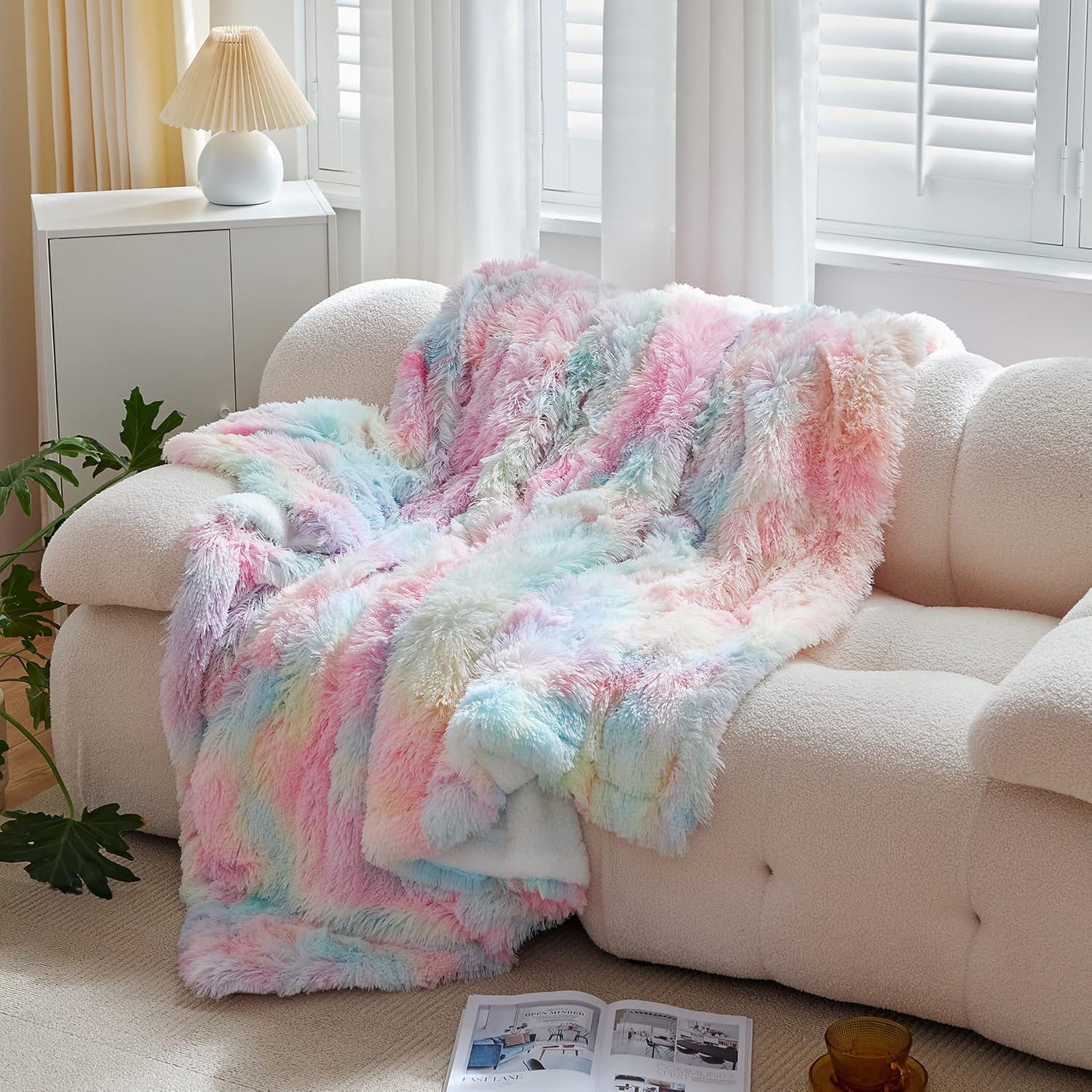 Wajade Blanket for Girl Large Colorful Rainbow Faux Fur Throw Super Soft Warm Fl...