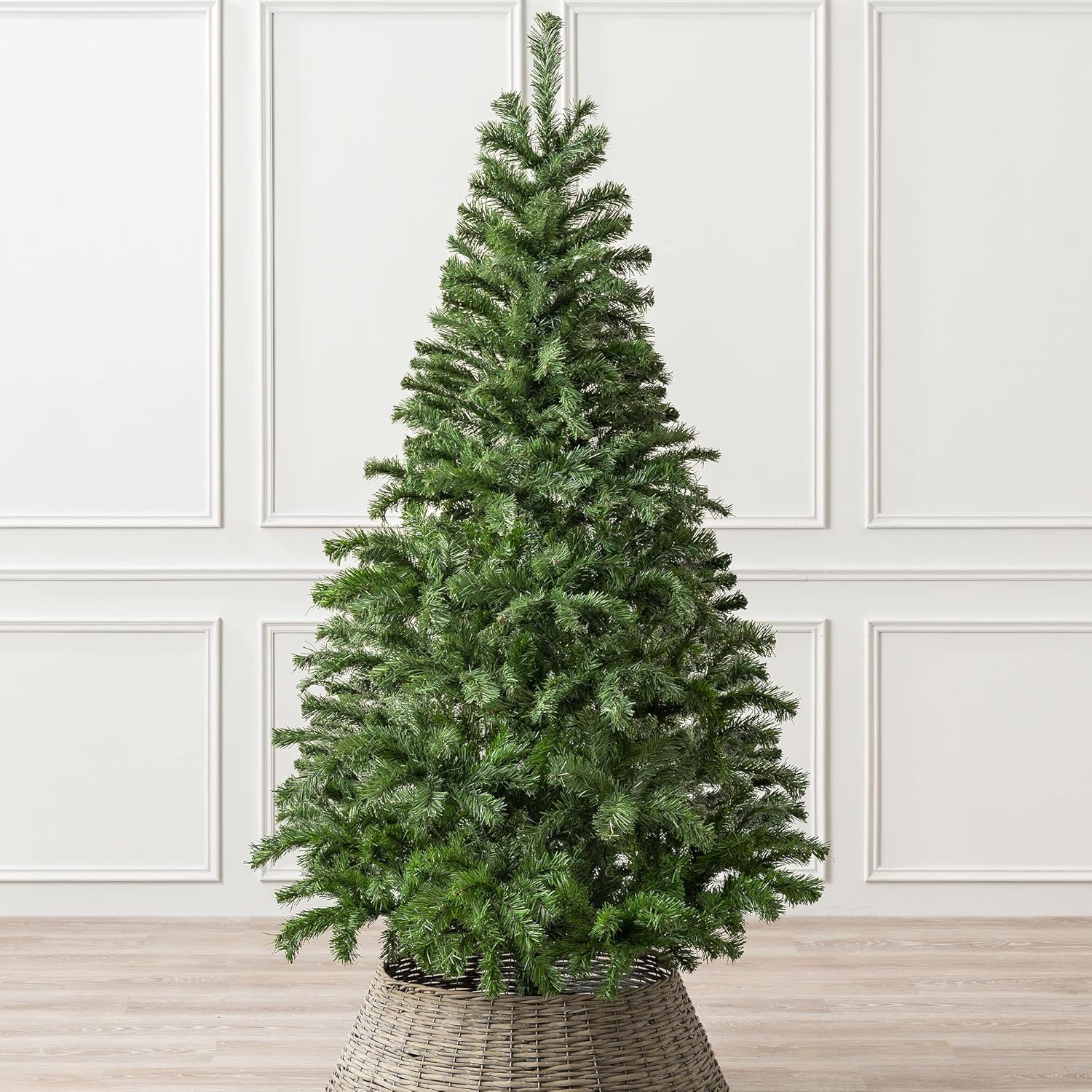 CHRISTOW Artificial Christmas Tree 6ft, Traditional Green Spruce, Bushy Branches...