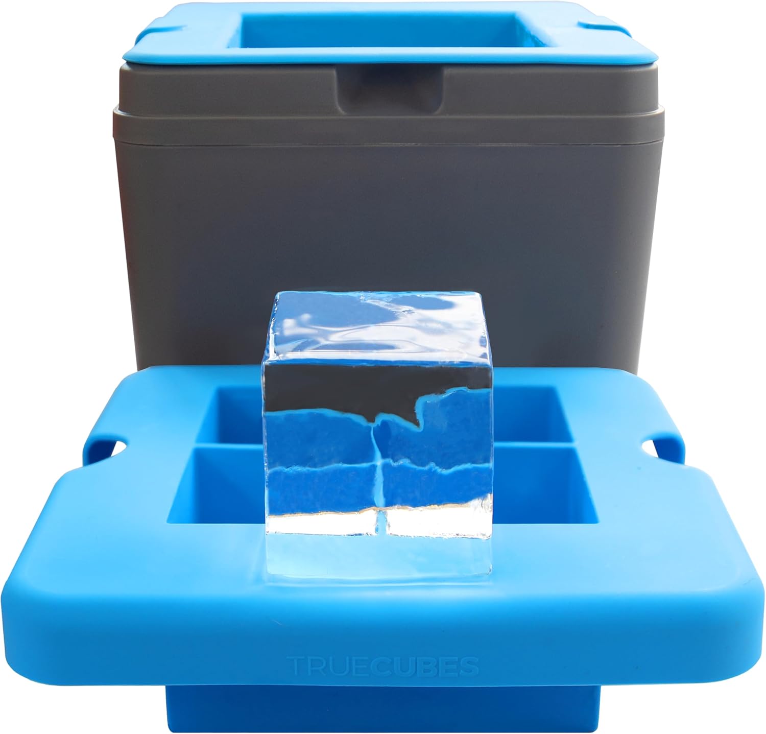 Crystal Clear Ice Cube Maker- 4 Large Clear Ice Cu...