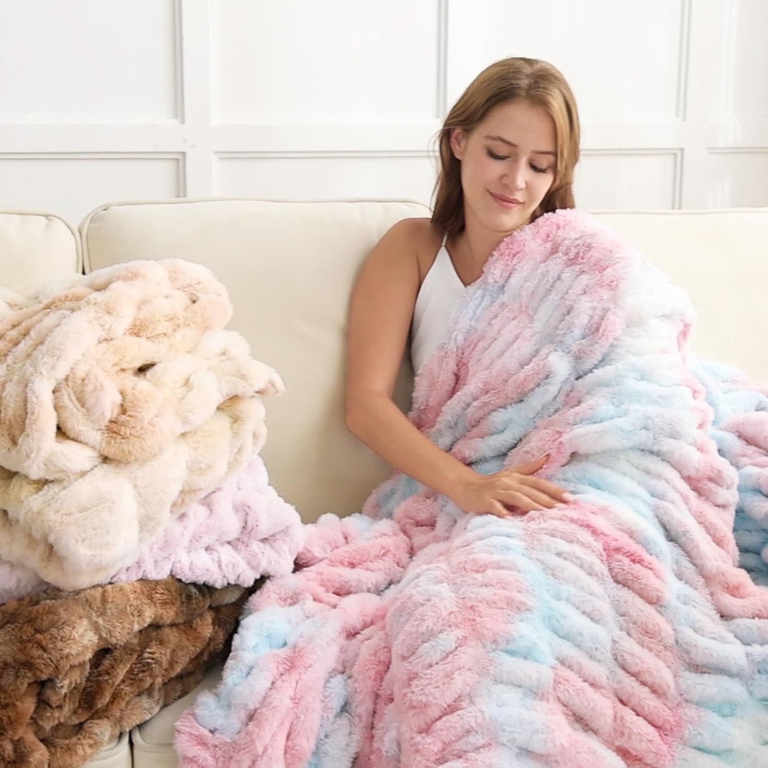 Softan Extra Soft Faux Fur Blanket, Warm Striped Faux Fur Throw Blanket with Fla...