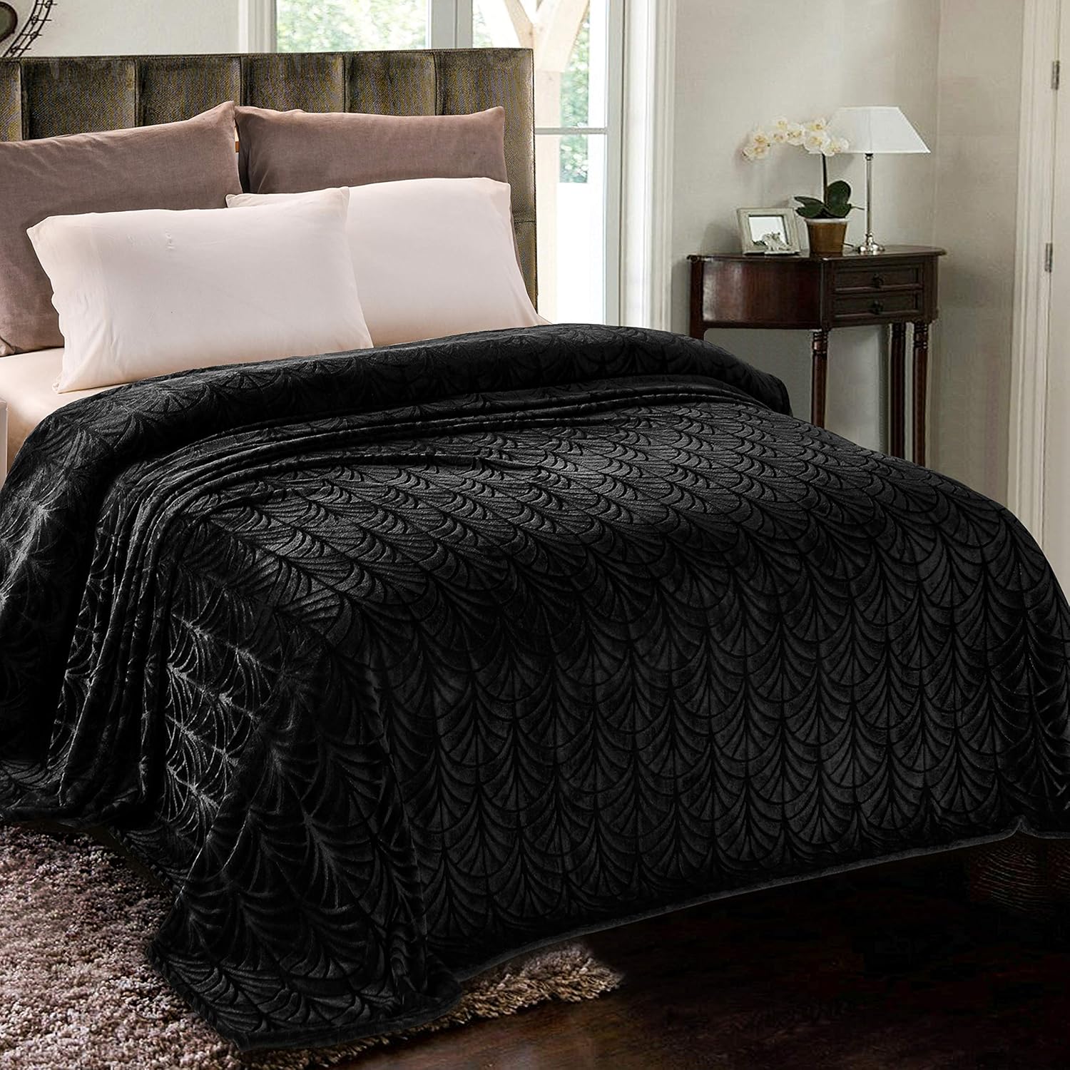 Whale Flotilla Flannel Fleece King Size Blanket for Bed, Soft Fluffy Velvet Beds...