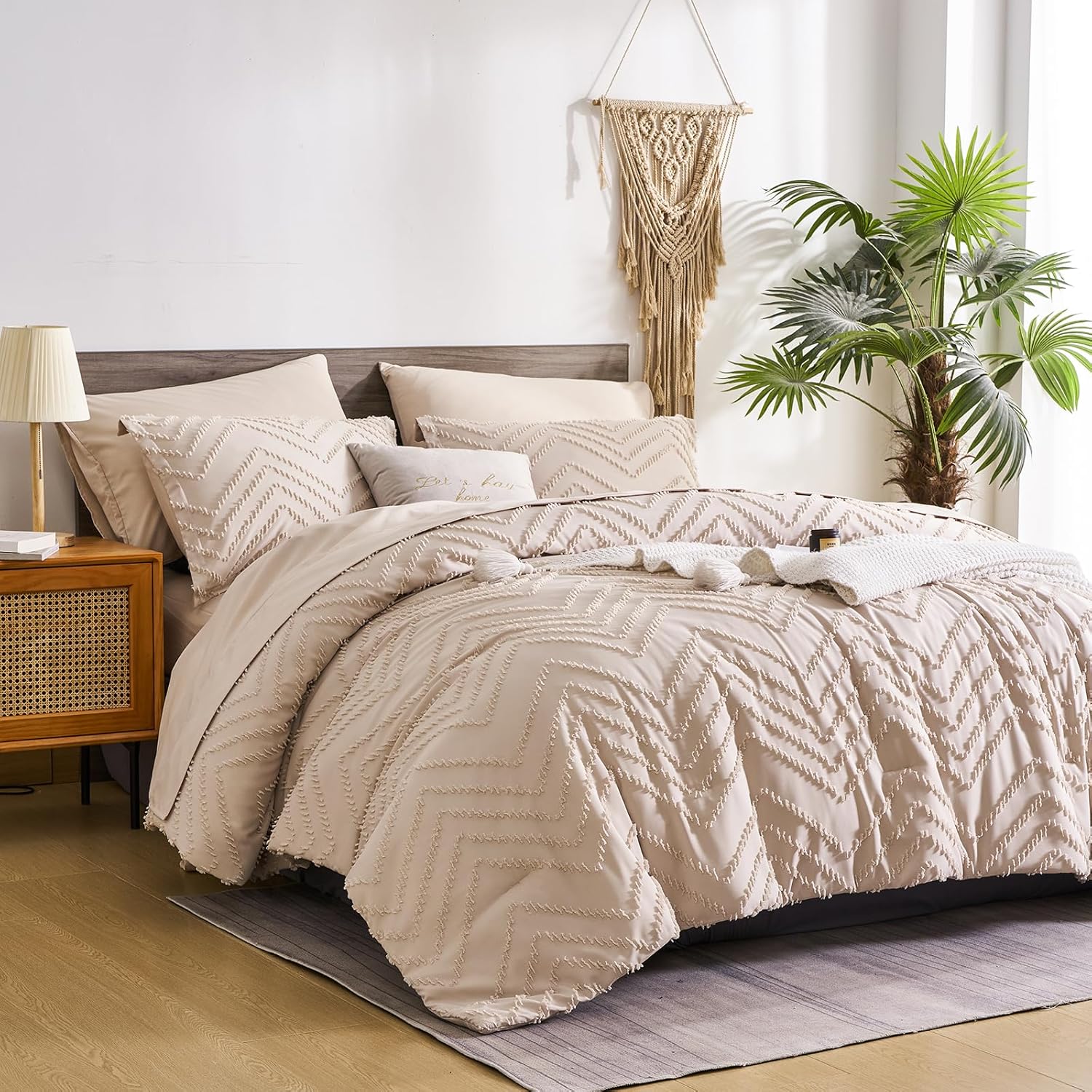 FLYMME Khaki Queen Comforter Set with Sheets,Tufted Bed in a Bag 7 Pieces, Chevr...
