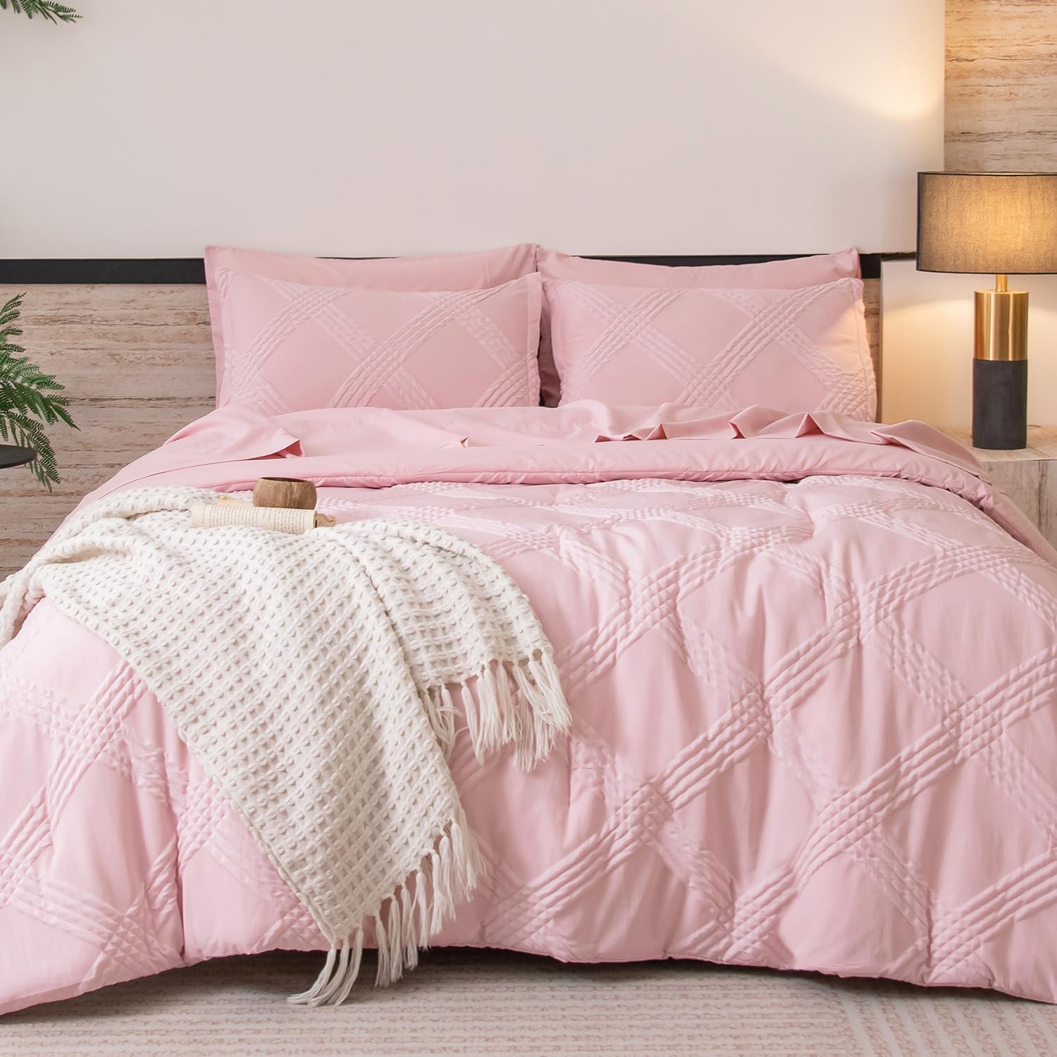 FLYMME Queen Comforter Set 7 Pieces,Pink Cationic Dyeing Bed in a Bag Queen,Ligh...