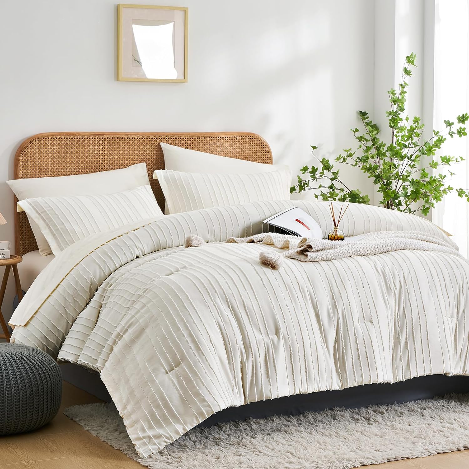 WURUIBO King Size Comforter Set,7 Pieces Bed in a Bag White Tufted Comforters Ki...
