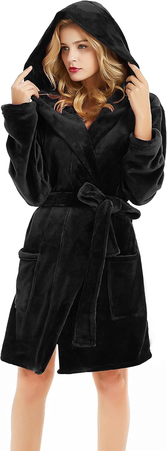 U2SKIIN Women Hooded Fleece Robe, Short Plush Robes for Womens With Hood Soft Wa...